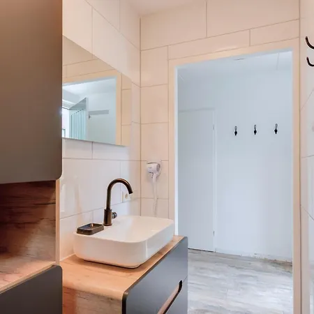 Het Huys Mooi Luxe En Laadpaal
