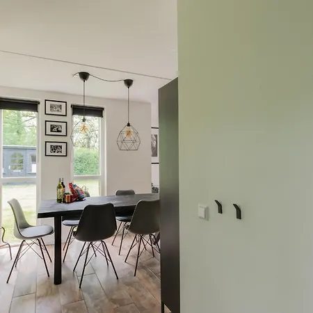 Het Huys Mooi Luxe En Laadpaal Ewijk