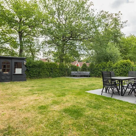 Het Huys Mooi Luxe En Laadpaal