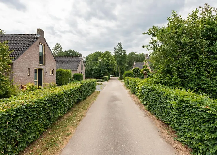 Het Huys Mooi Luxe En Laadpaal Ewijk